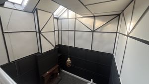 Photo 9- click for photo gallery